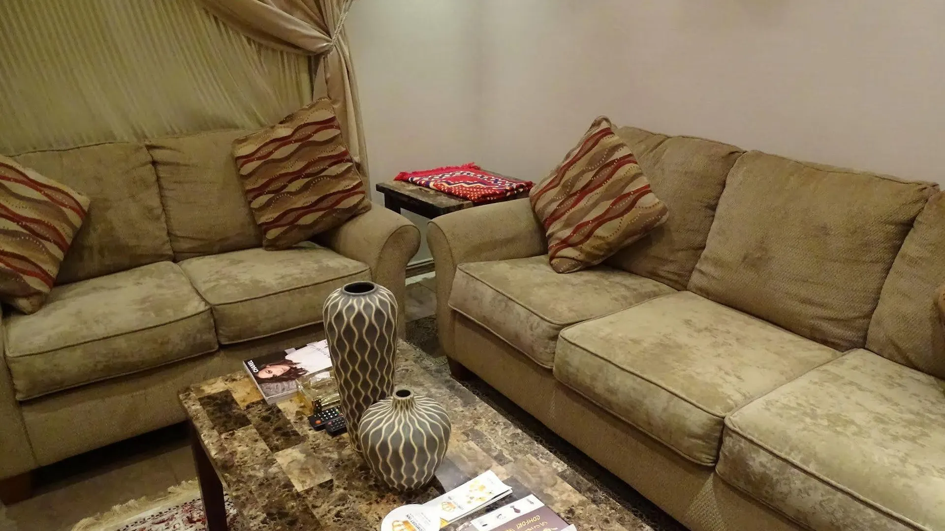 Comfort Inn Yarmukh Family Only Rijad